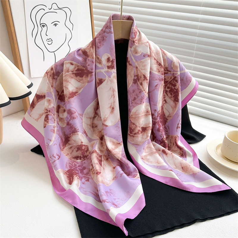Lenço grande quadrado estampad - Scarf Silk Square avaliação e preço